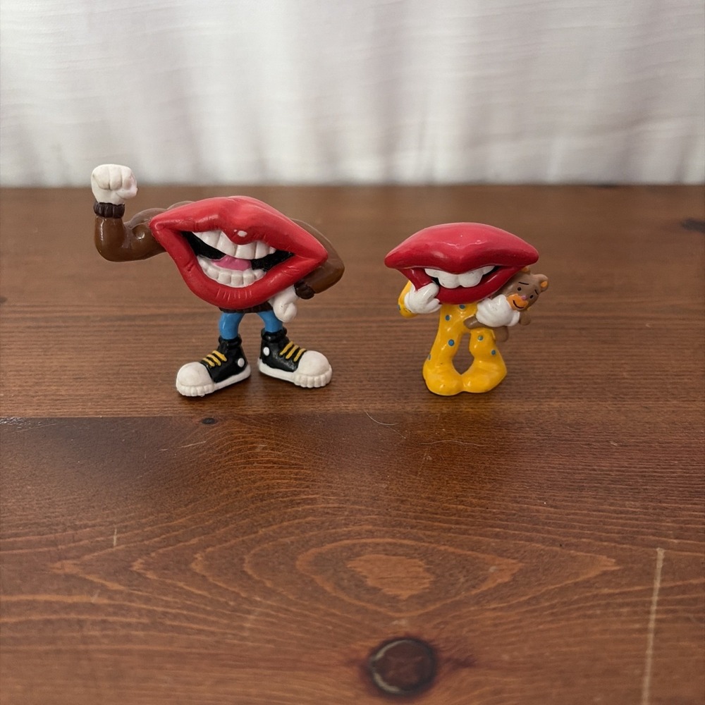 HOT LIPS HARDEE'S TANG 2"ACTION FIGURE VNTGβ (1989) APPLAUSE TOY Lot of 2